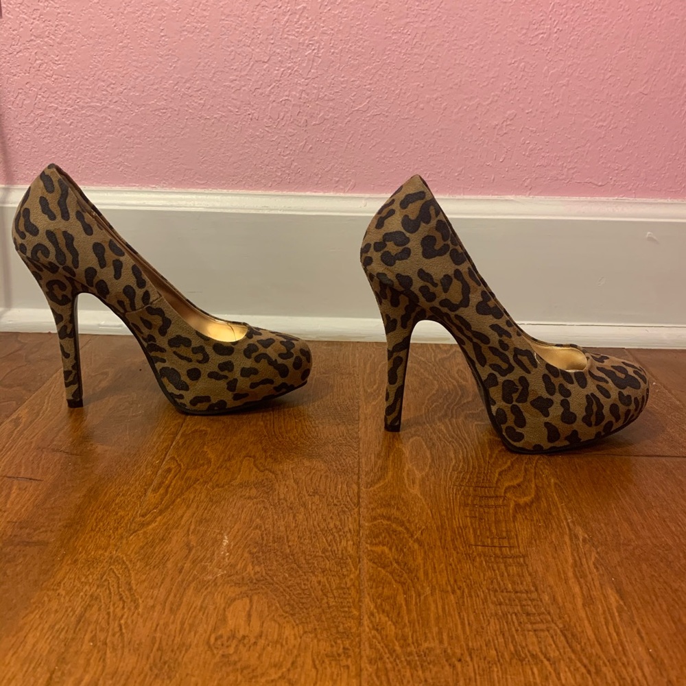 Mossimo Leopard Print High Heels